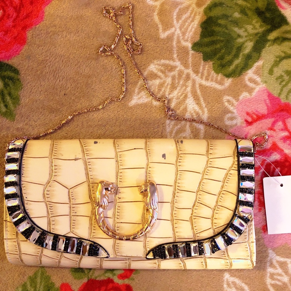 Purse - Picture 3 of 5